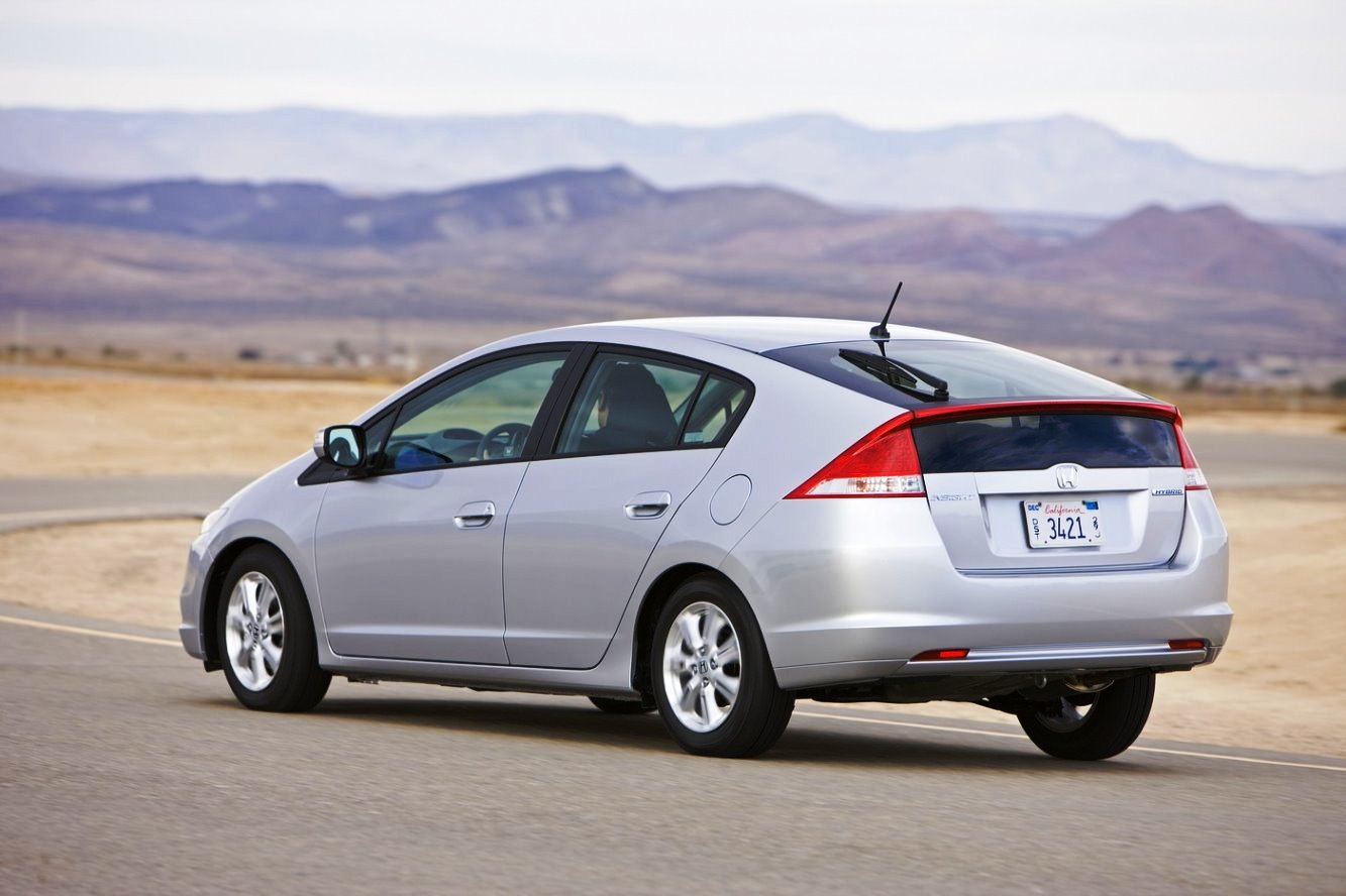 Honda Insight Is The Hybrid Car? - Blog Posts
